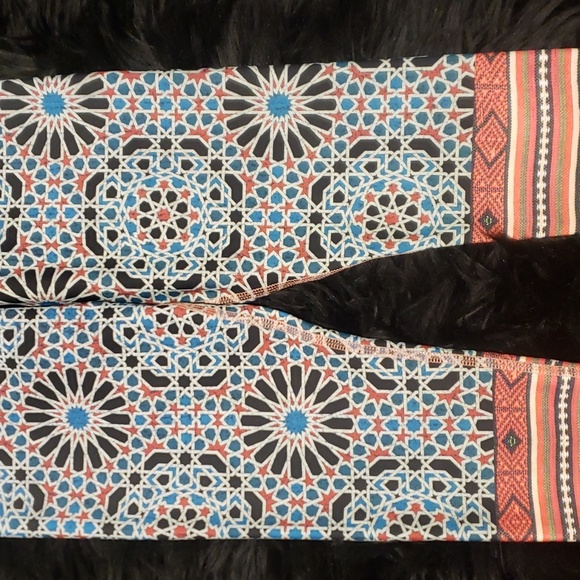 🧿High Rise Leggings - Picture 3 of 6